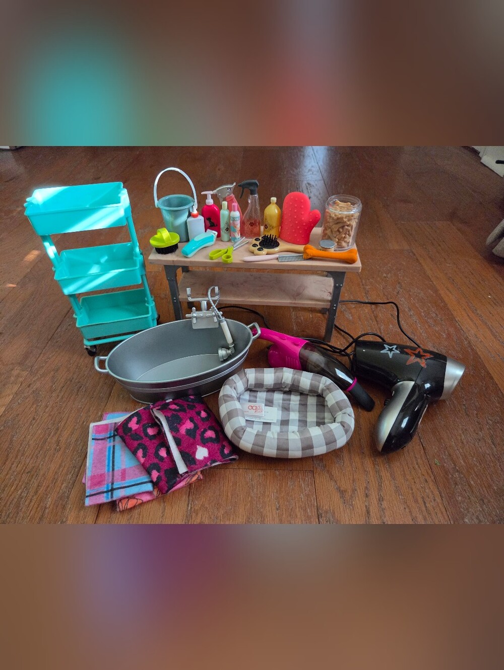 Our Generation 18 ' Doll Plsy Set Pet Grooming And Accessories